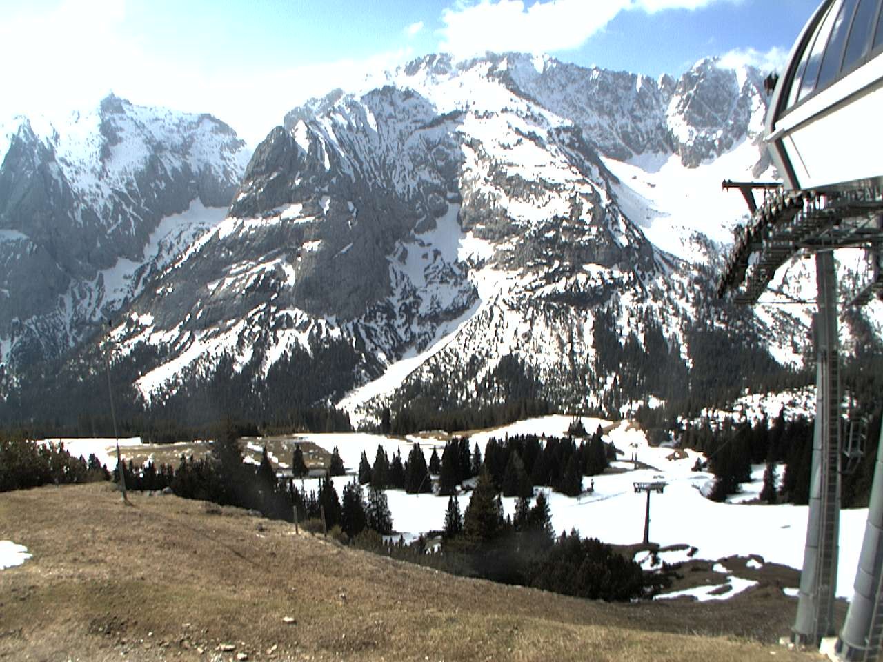 Archiv Foto Webcam Bergstation Sesselbahn Gaistal, Ehrwalder Alm