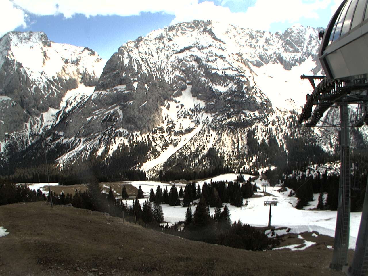 Archiv Foto Webcam Bergstation Sesselbahn Gaistal, Ehrwalder Alm