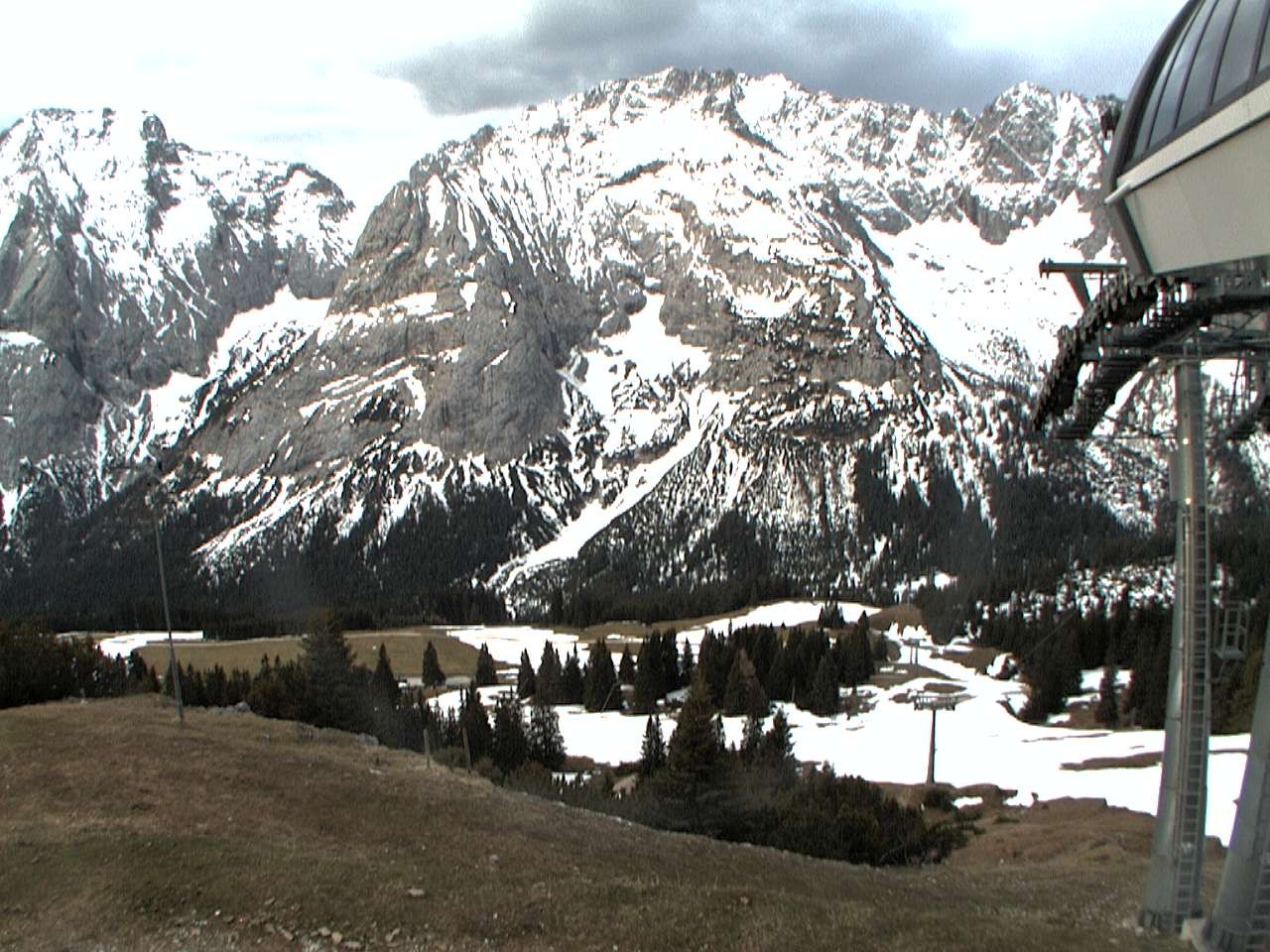 Archiv Foto Webcam Bergstation Sesselbahn Gaistal, Ehrwalder Alm