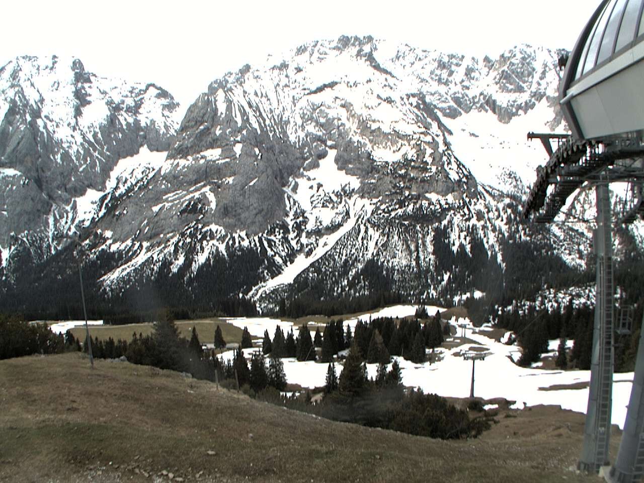 Archiv Foto Webcam Bergstation Sesselbahn Gaistal, Ehrwalder Alm