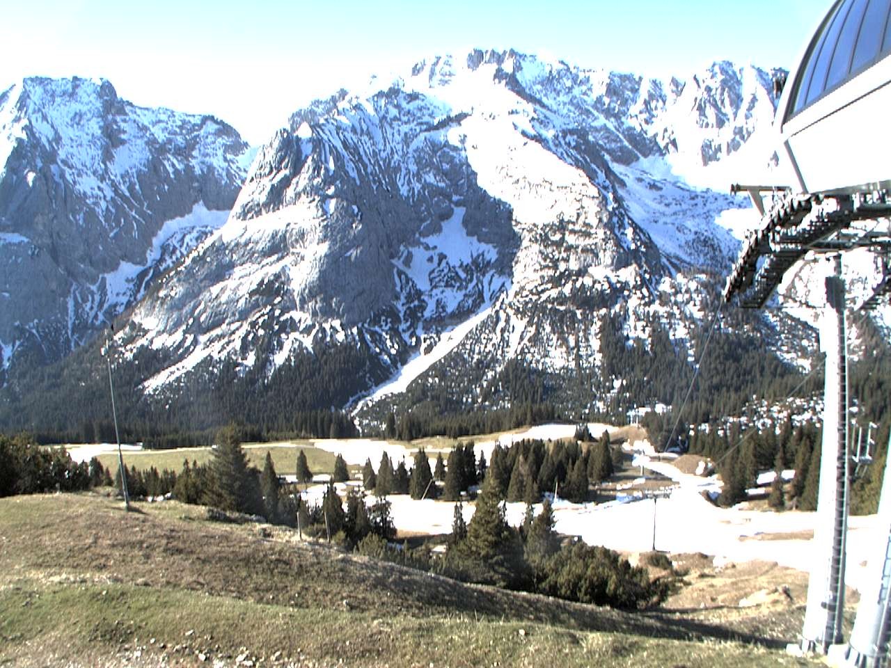 Archiv Foto Webcam Bergstation Sesselbahn Gaistal, Ehrwalder Alm