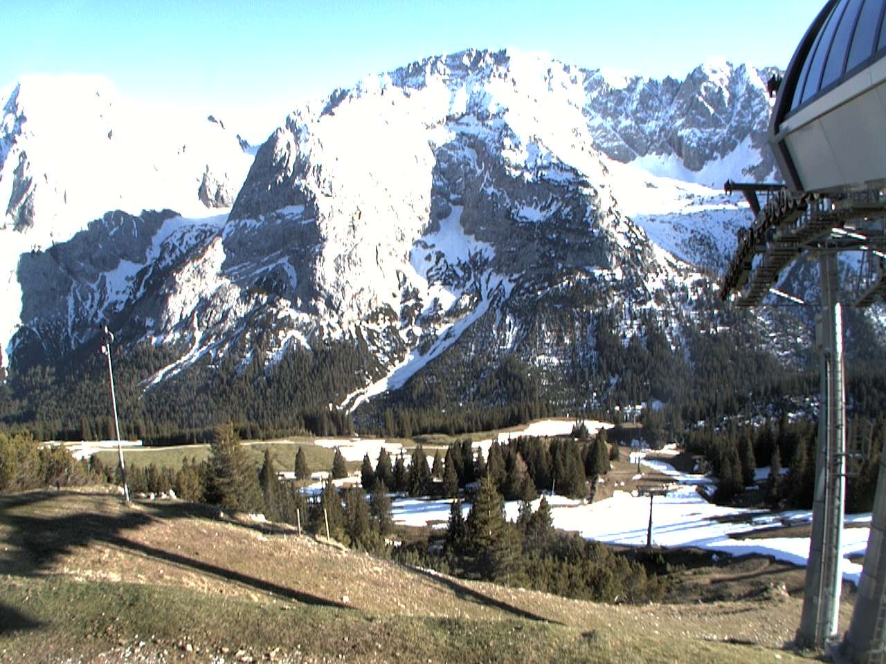 Archiv Foto Webcam Bergstation Sesselbahn Gaistal, Ehrwalder Alm