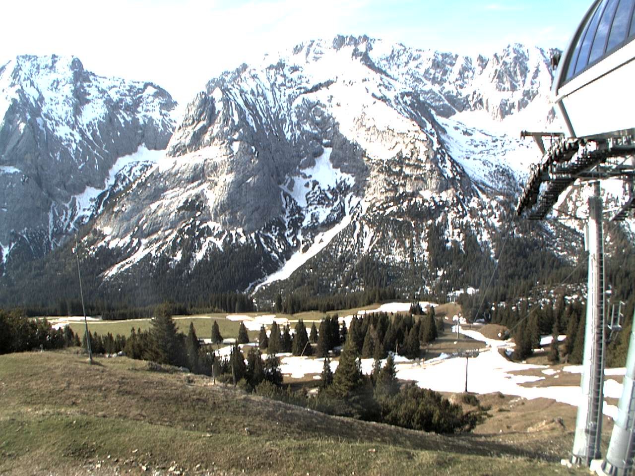 Archiv Foto Webcam Bergstation Sesselbahn Gaistal, Ehrwalder Alm
