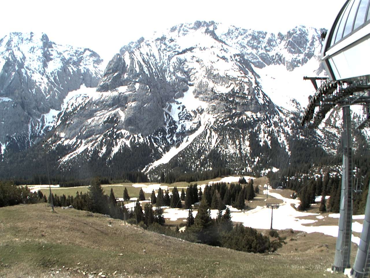 Archiv Foto Webcam Bergstation Sesselbahn Gaistal, Ehrwalder Alm