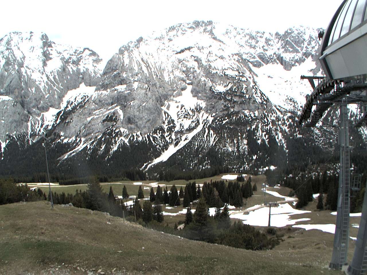 Archiv Foto Webcam Bergstation Sesselbahn Gaistal, Ehrwalder Alm