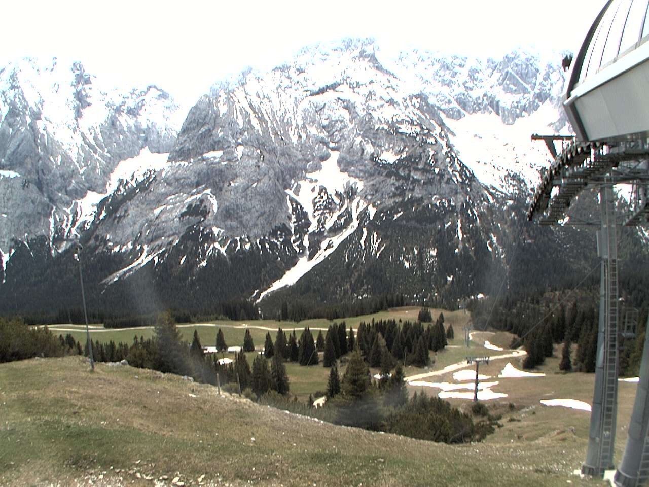 Archiv Foto Webcam Bergstation Sesselbahn Gaistal, Ehrwalder Alm