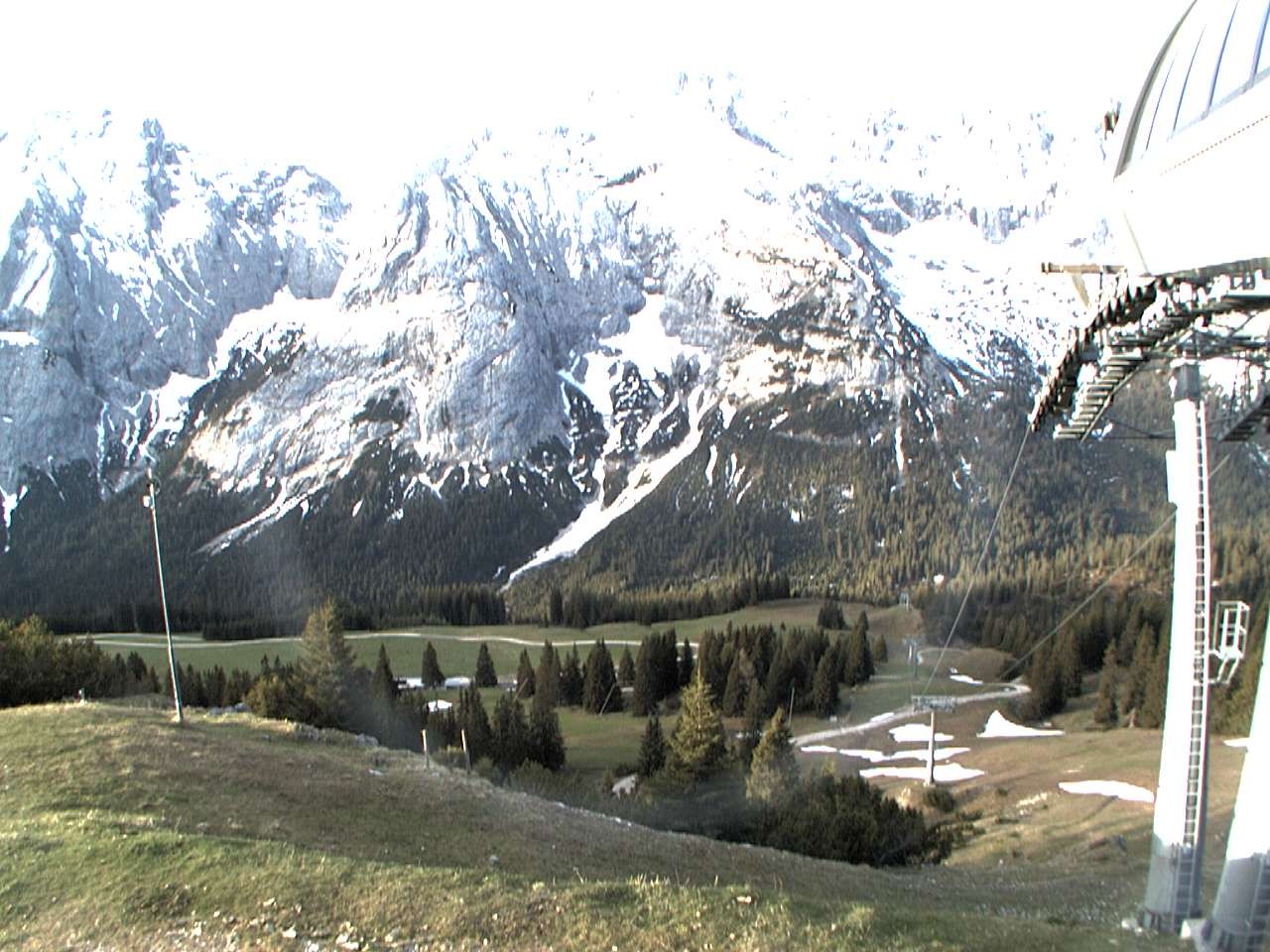 Archiv Foto Webcam Bergstation Sesselbahn Gaistal, Ehrwalder Alm