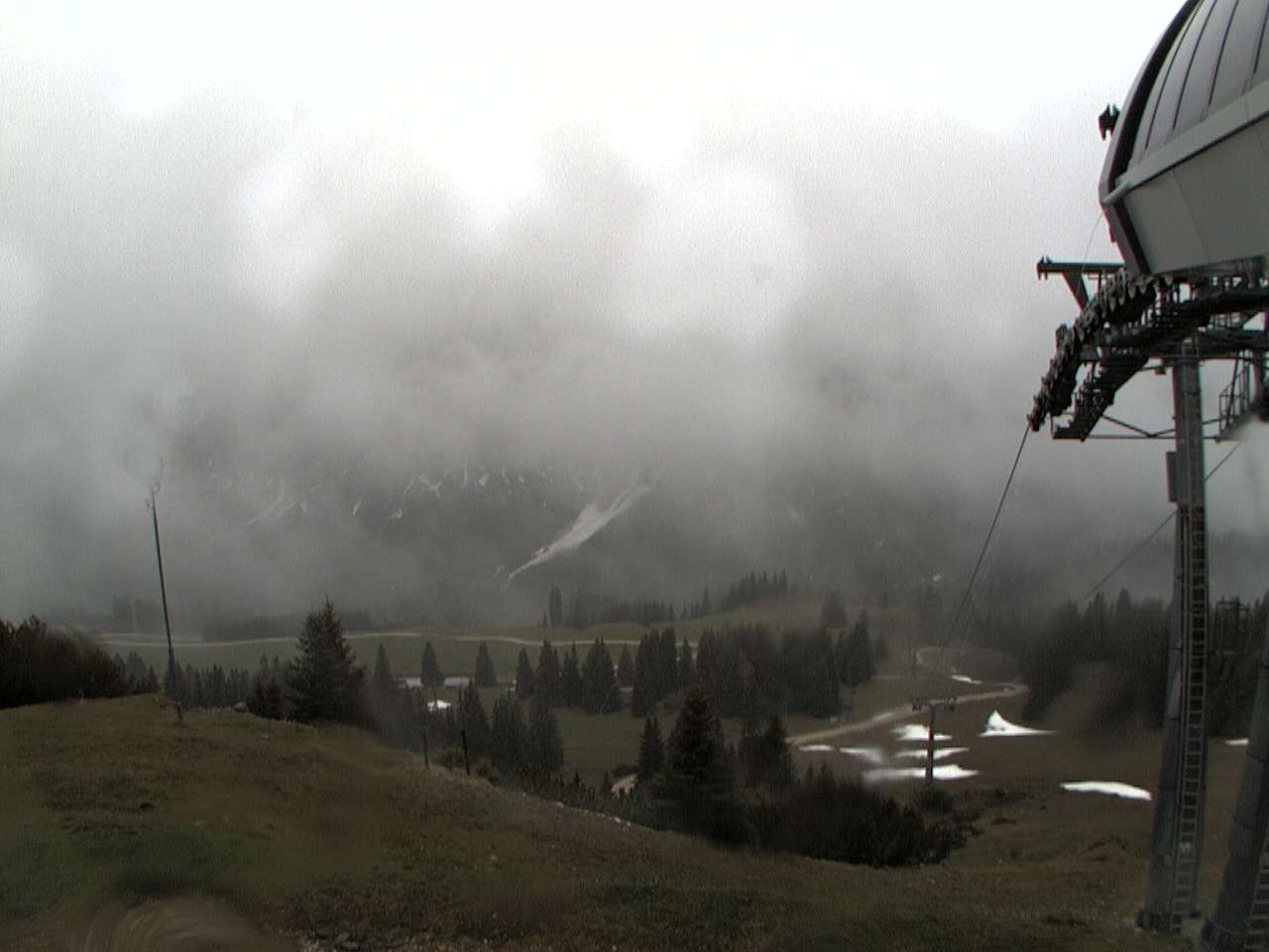 Archiv Foto Webcam Bergstation Sesselbahn Gaistal, Ehrwalder Alm