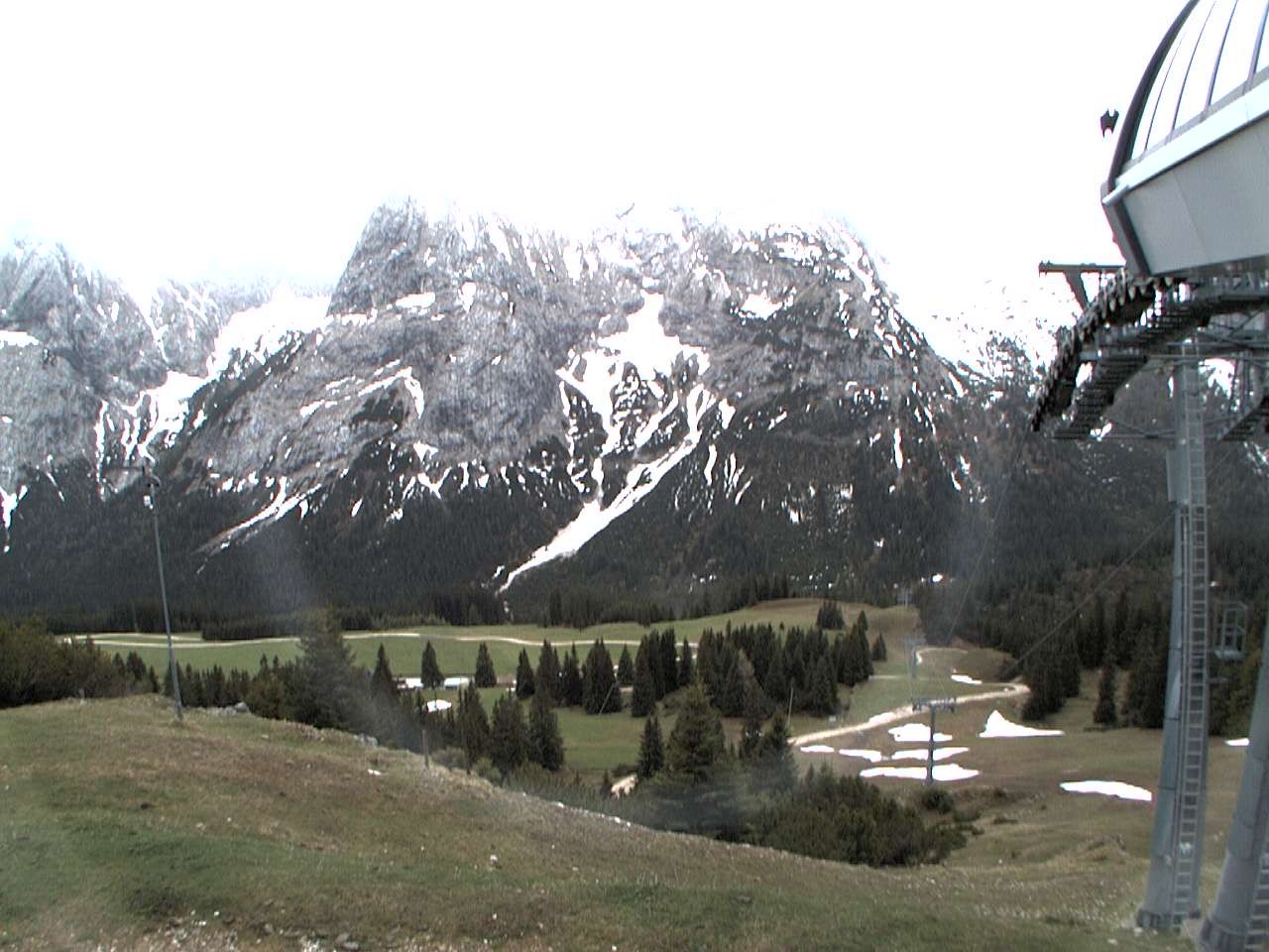 Archiv Foto Webcam Bergstation Sesselbahn Gaistal, Ehrwalder Alm