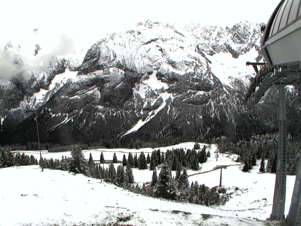 Archiv Foto Webcam Bergstation Sesselbahn Gaistal, Ehrwalder Alm