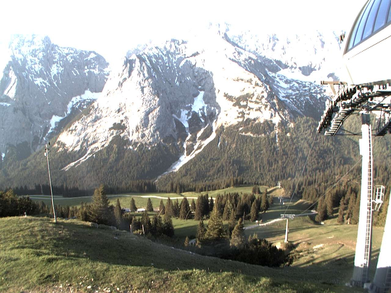 Archiv Foto Webcam Bergstation Sesselbahn Gaistal, Ehrwalder Alm