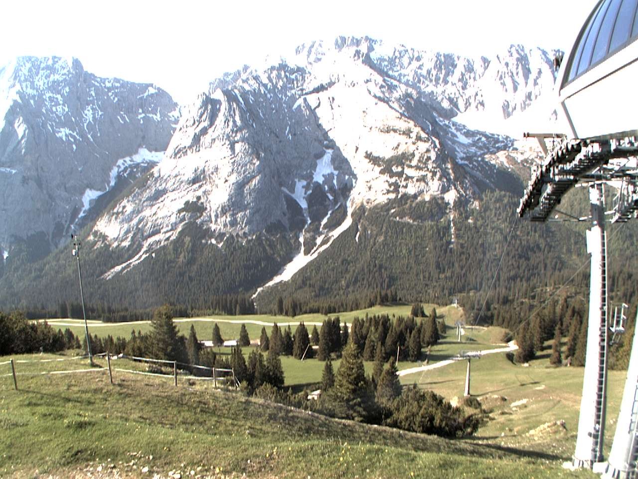 Archiv Foto Webcam Bergstation Sesselbahn Gaistal, Ehrwalder Alm