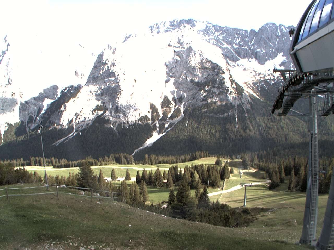 Archiv Foto Webcam Bergstation Sesselbahn Gaistal, Ehrwalder Alm