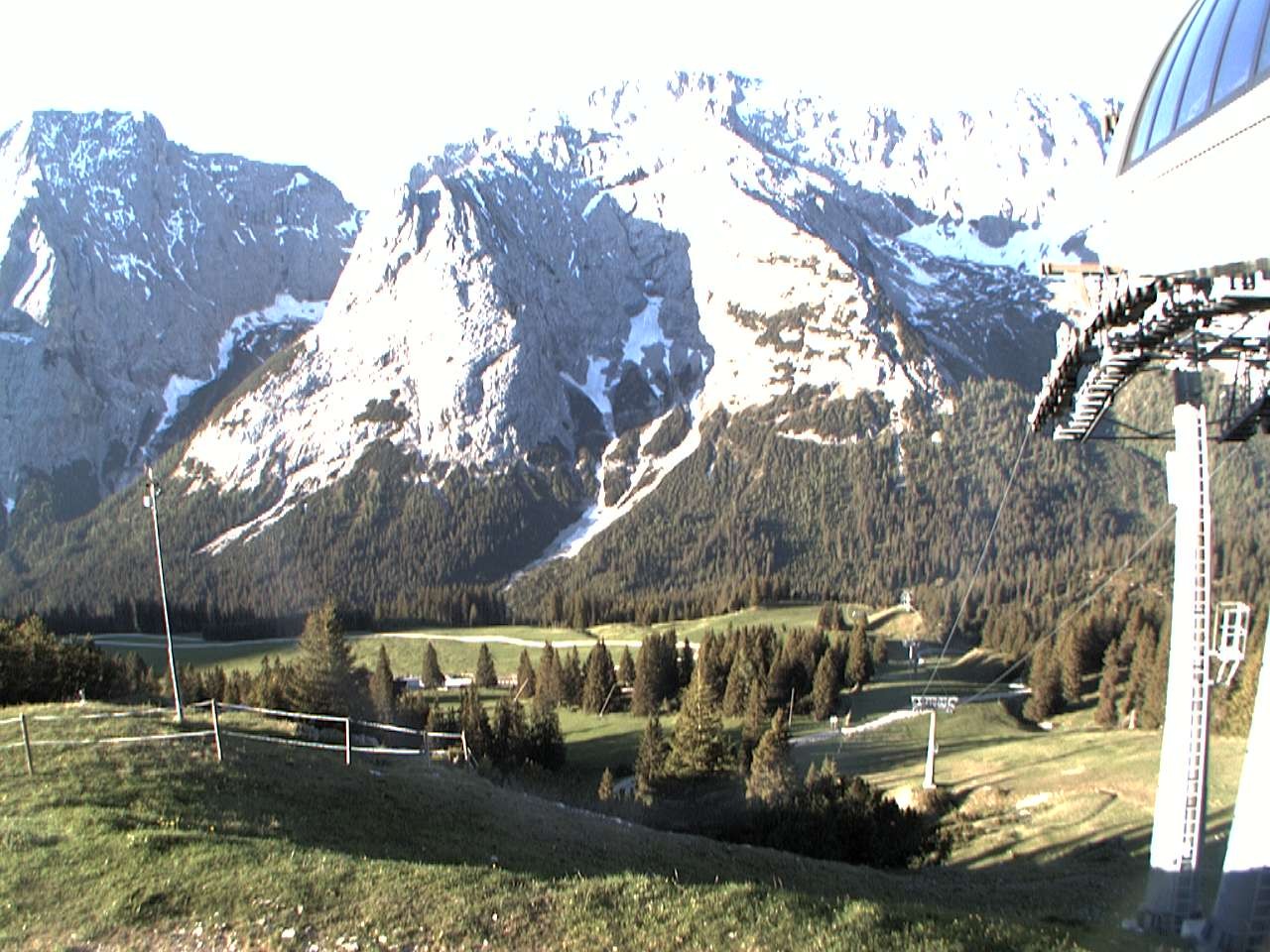 Archiv Foto Webcam Bergstation Sesselbahn Gaistal, Ehrwalder Alm