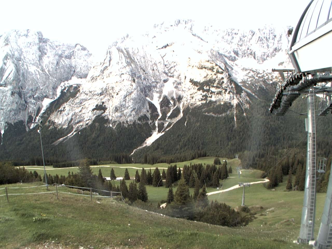 Archiv Foto Webcam Bergstation Sesselbahn Gaistal, Ehrwalder Alm