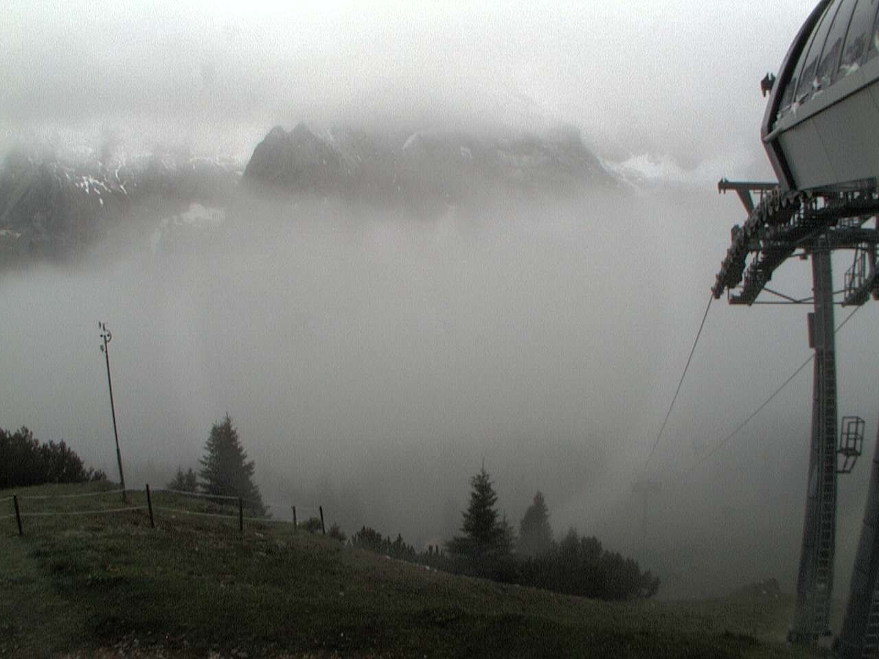 Archiv Foto Webcam Bergstation Sesselbahn Gaistal, Ehrwalder Alm