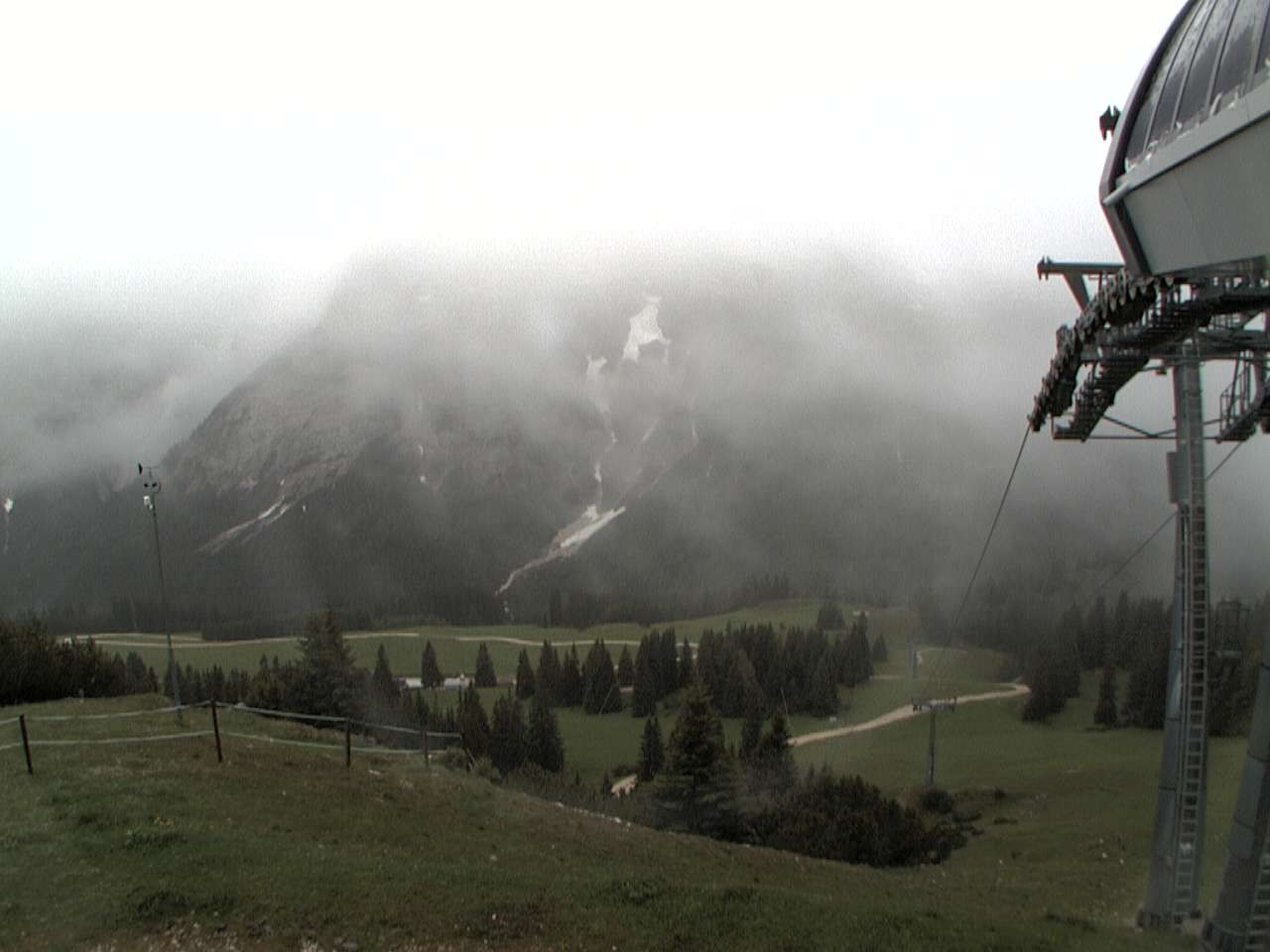 Archiv Foto Webcam Bergstation Sesselbahn Gaistal, Ehrwalder Alm
