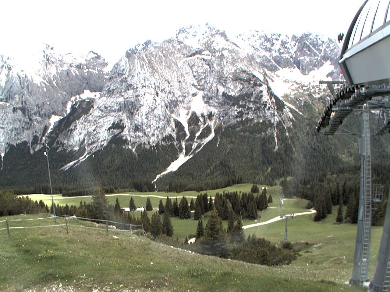 Archiv Foto Webcam Bergstation Sesselbahn Gaistal, Ehrwalder Alm