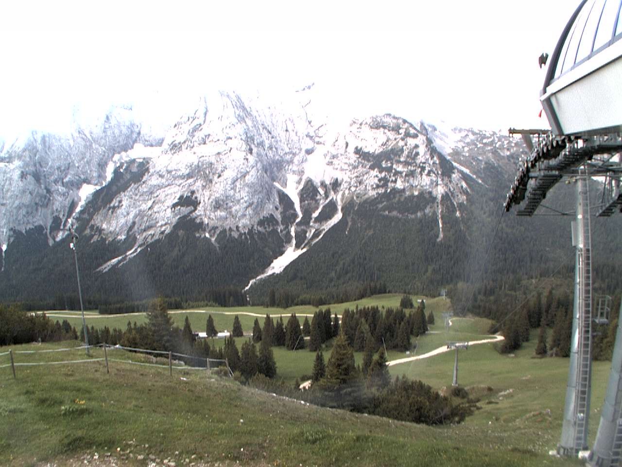 Archiv Foto Webcam Bergstation Sesselbahn Gaistal, Ehrwalder Alm