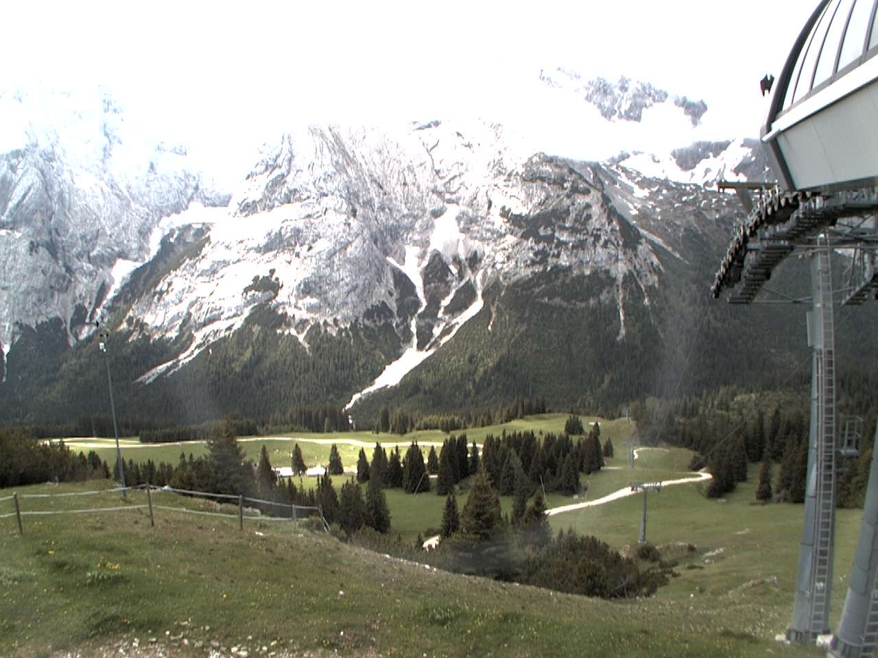 Archiv Foto Webcam Bergstation Sesselbahn Gaistal, Ehrwalder Alm