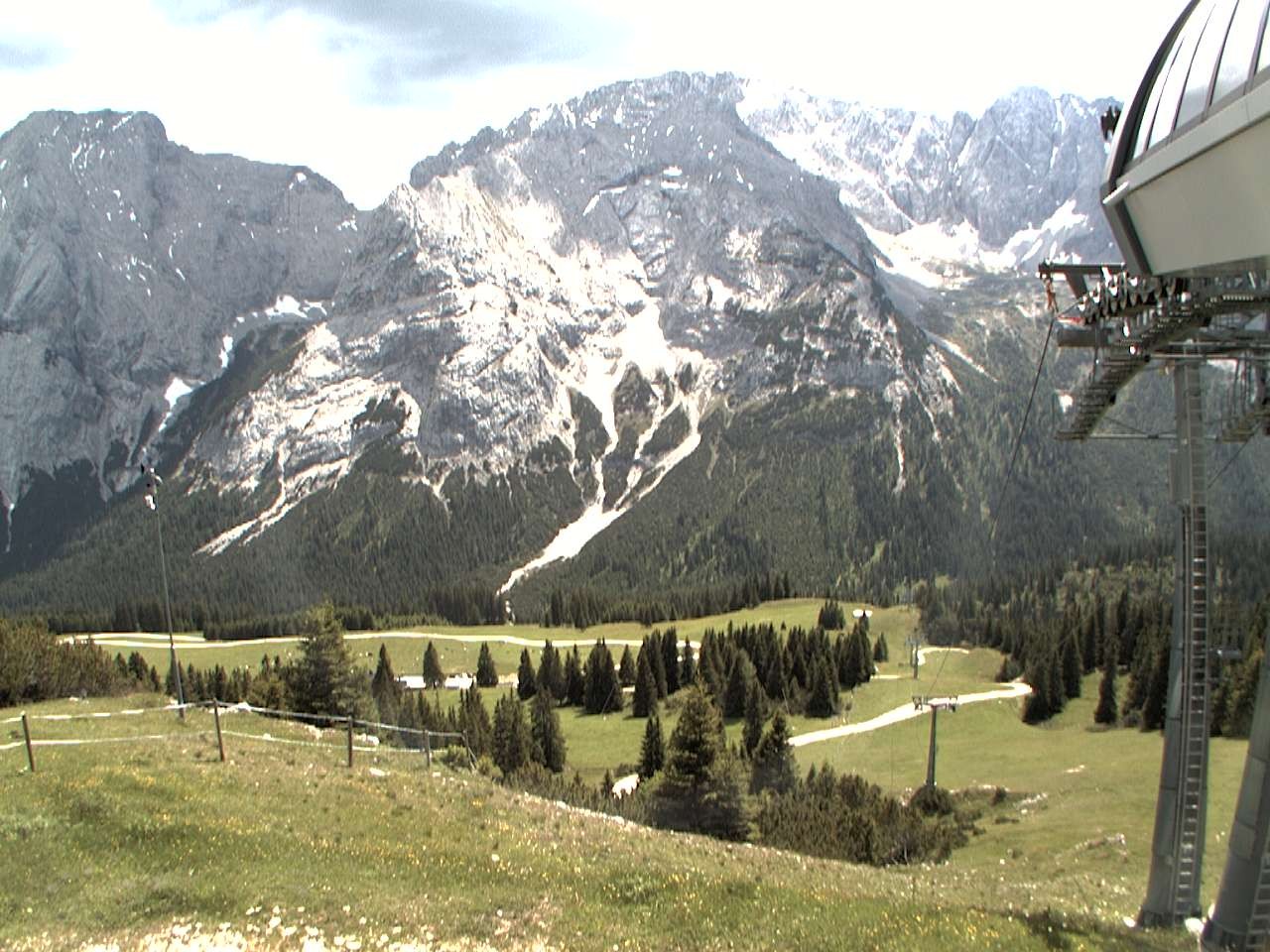 Archiv Foto Webcam Bergstation Sesselbahn Gaistal, Ehrwalder Alm
