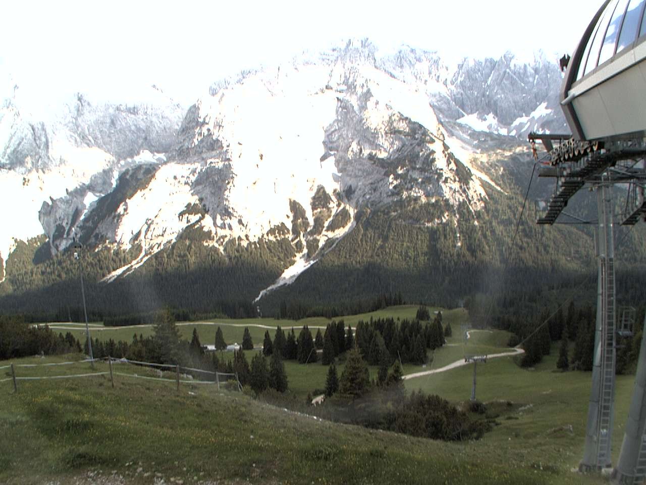 Archiv Foto Webcam Bergstation Sesselbahn Gaistal, Ehrwalder Alm