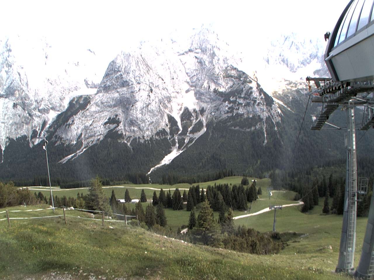 Archiv Foto Webcam Bergstation Sesselbahn Gaistal, Ehrwalder Alm
