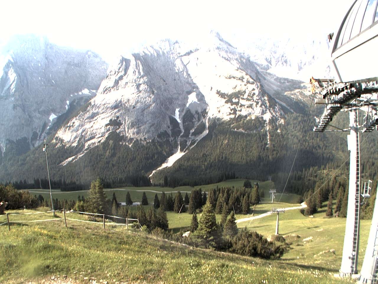 Archiv Foto Webcam Bergstation Sesselbahn Gaistal, Ehrwalder Alm