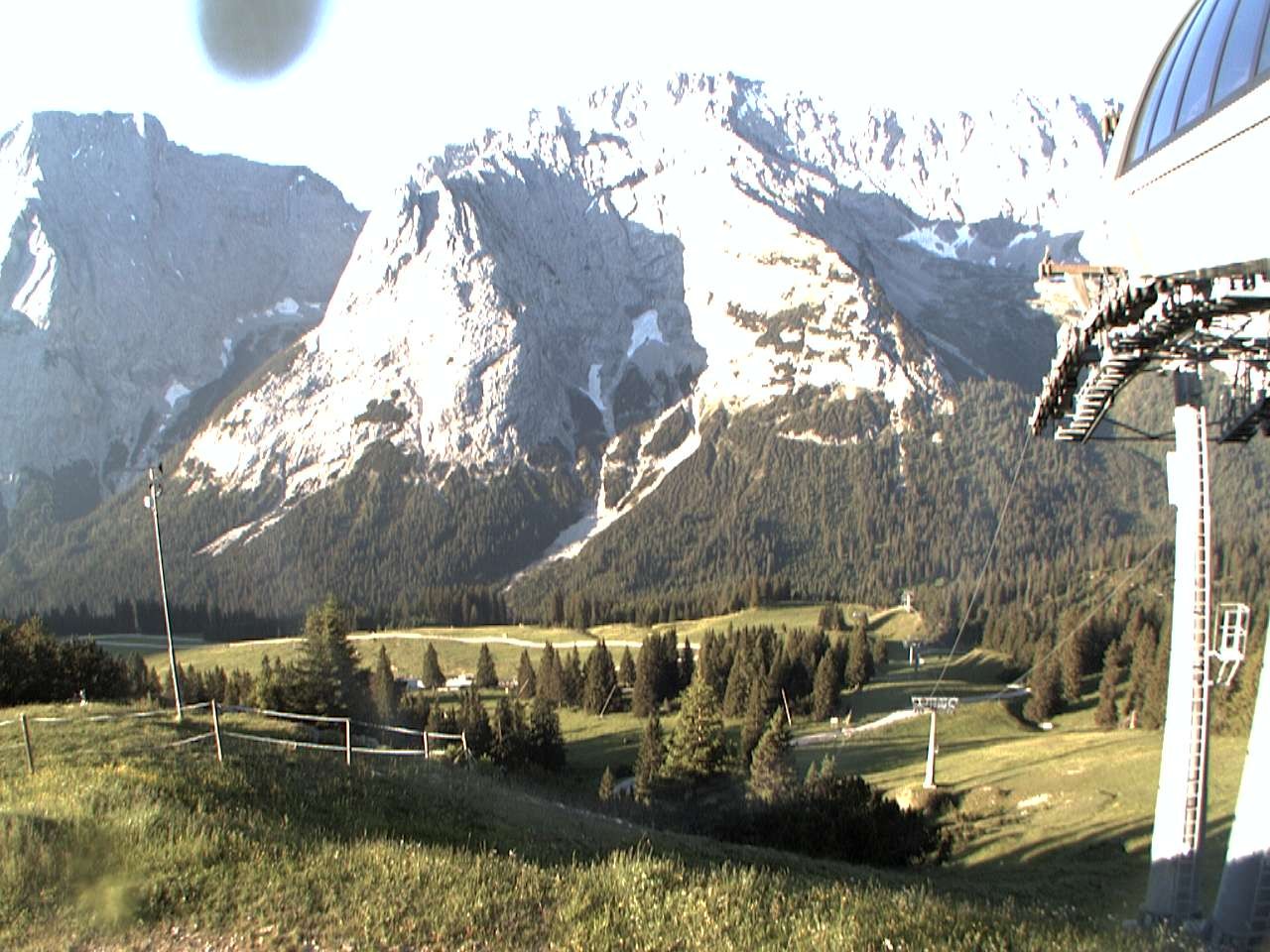 Archiv Foto Webcam Bergstation Sesselbahn Gaistal, Ehrwalder Alm