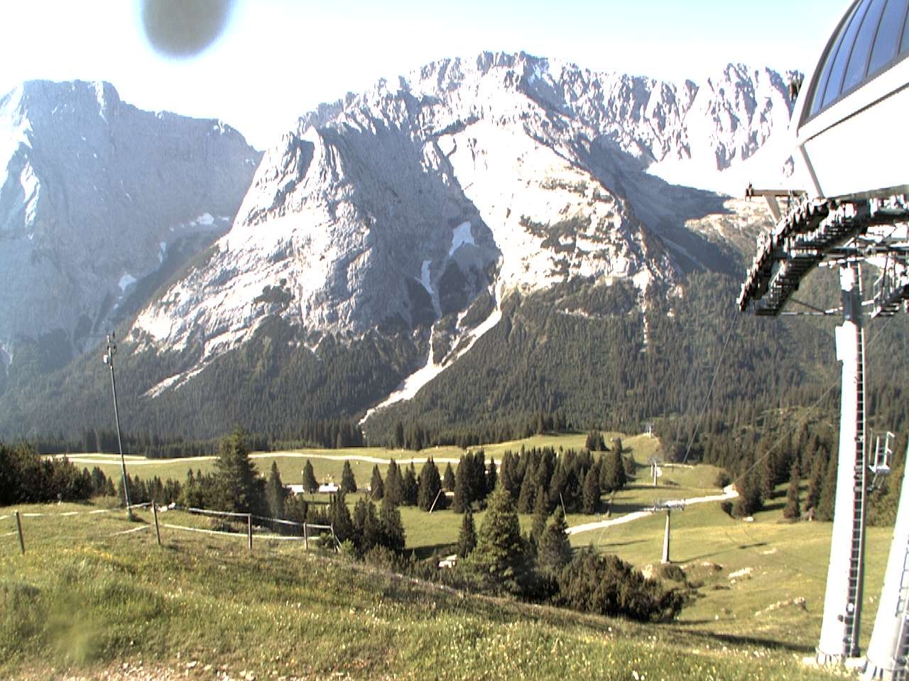 Archiv Foto Webcam Bergstation Sesselbahn Gaistal, Ehrwalder Alm