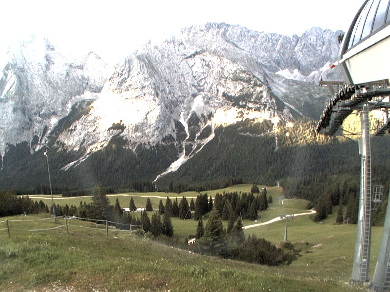 Archiv Foto Webcam Bergstation Sesselbahn Gaistal, Ehrwalder Alm