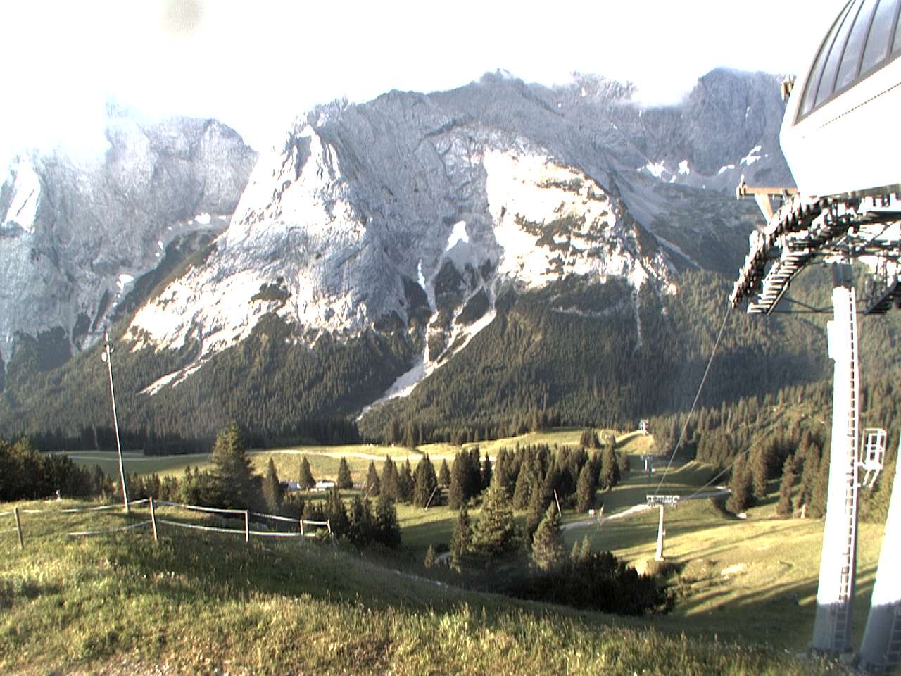 Archiv Foto Webcam Bergstation Sesselbahn Gaistal, Ehrwalder Alm
