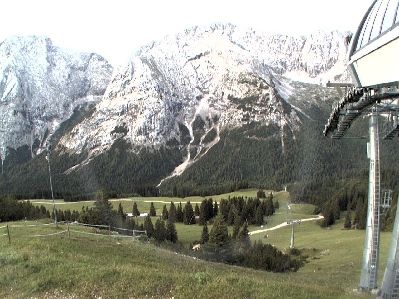 Archiv Foto Webcam Bergstation Sesselbahn Gaistal, Ehrwalder Alm