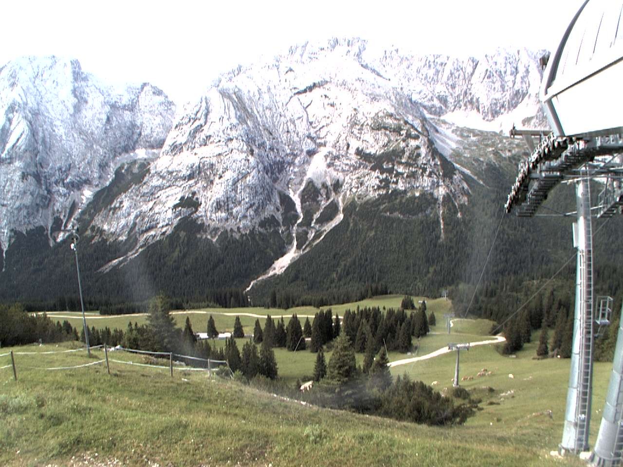 Archiv Foto Webcam Bergstation Sesselbahn Gaistal, Ehrwalder Alm