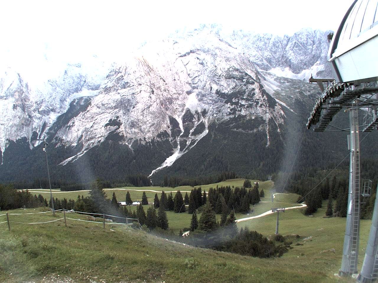 Archiv Foto Webcam Bergstation Sesselbahn Gaistal, Ehrwalder Alm
