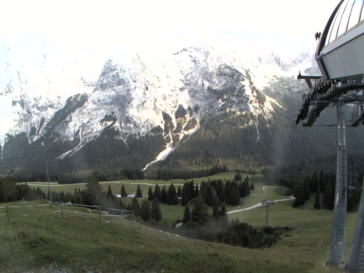 Archiv Foto Webcam Bergstation Sesselbahn Gaistal, Ehrwalder Alm