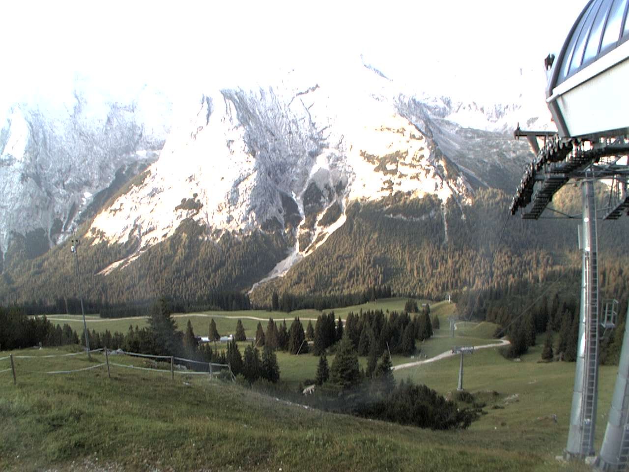 Archiv Foto Webcam Bergstation Sesselbahn Gaistal, Ehrwalder Alm