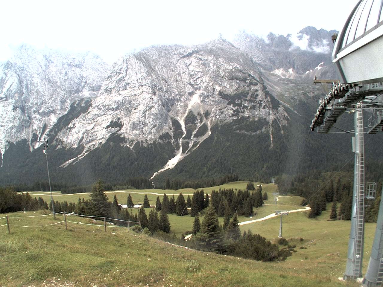 Archiv Foto Webcam Bergstation Sesselbahn Gaistal, Ehrwalder Alm