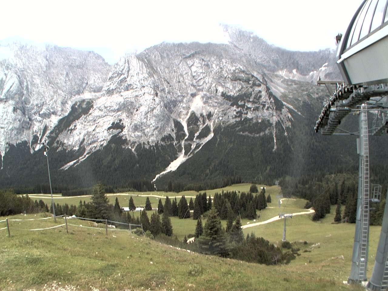 Archiv Foto Webcam Bergstation Sesselbahn Gaistal, Ehrwalder Alm