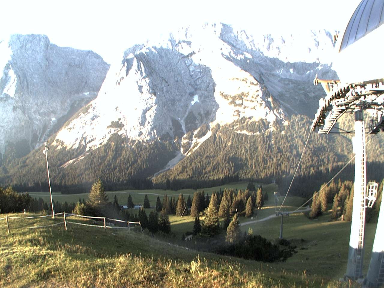 Archiv Foto Webcam Bergstation Sesselbahn Gaistal, Ehrwalder Alm