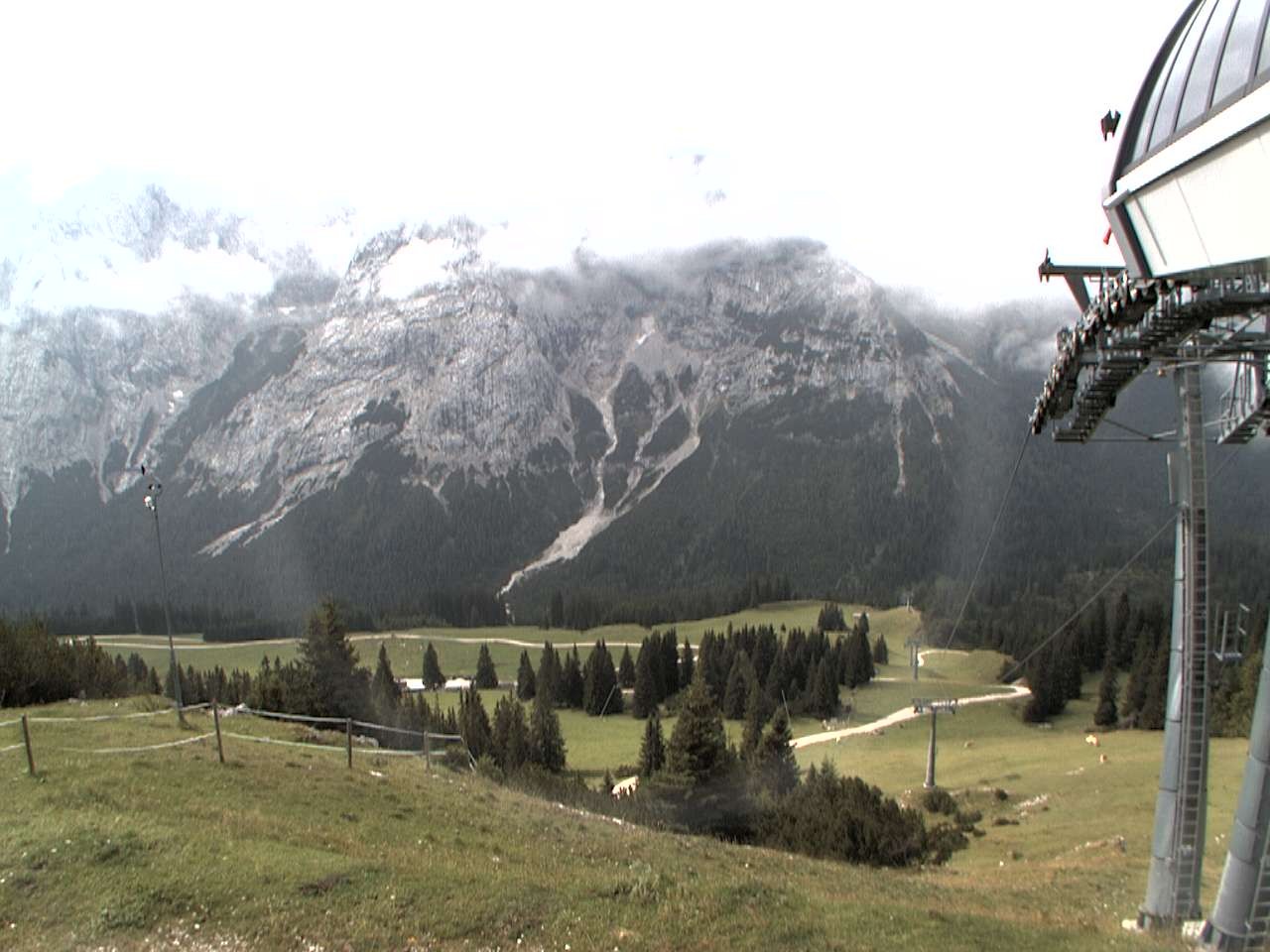 Archiv Foto Webcam Bergstation Sesselbahn Gaistal, Ehrwalder Alm