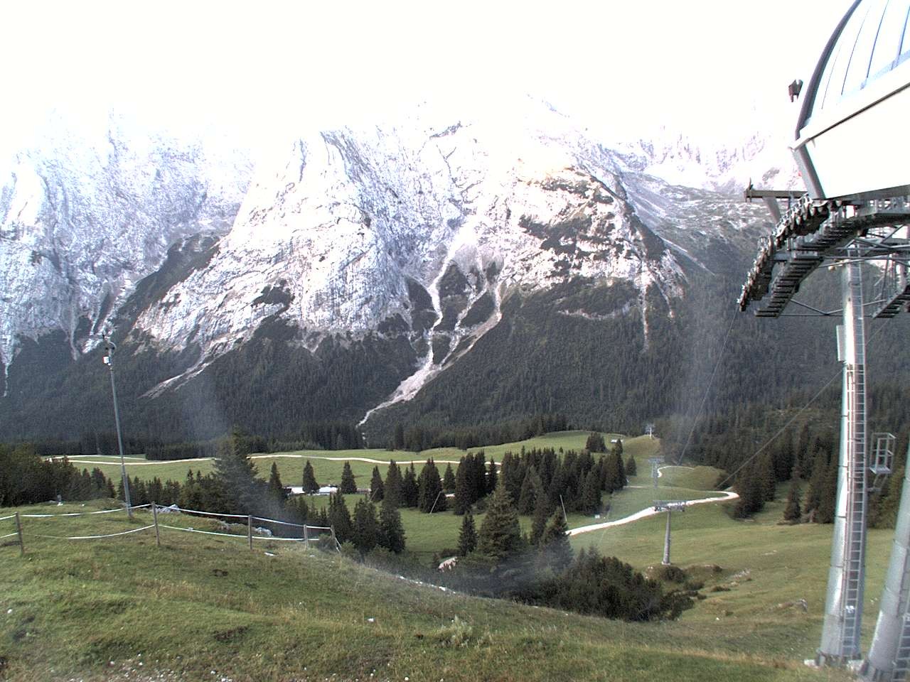 Archiv Foto Webcam Bergstation Sesselbahn Gaistal, Ehrwalder Alm