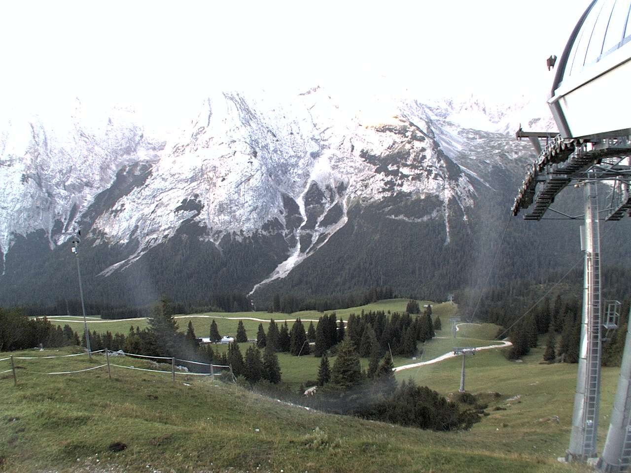 Archiv Foto Webcam Bergstation Sesselbahn Gaistal, Ehrwalder Alm