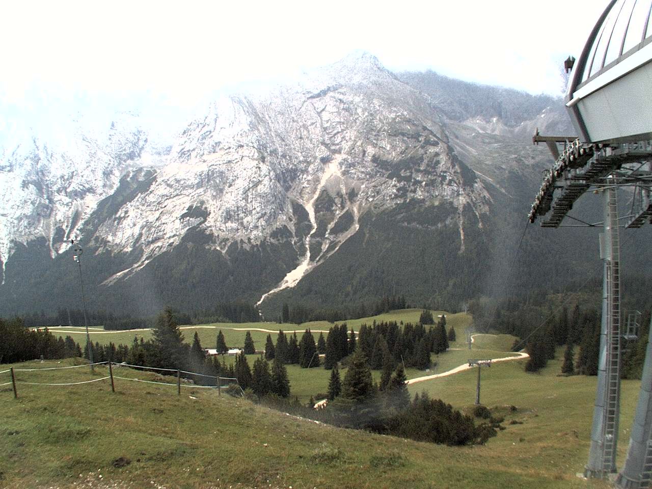Archiv Foto Webcam Bergstation Sesselbahn Gaistal, Ehrwalder Alm