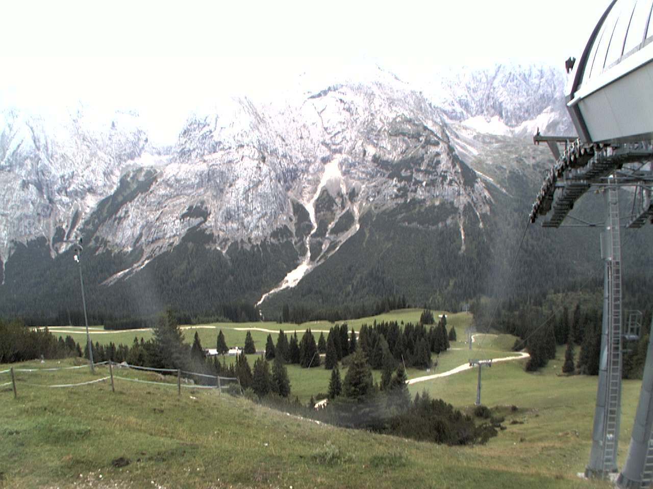 Archiv Foto Webcam Bergstation Sesselbahn Gaistal, Ehrwalder Alm