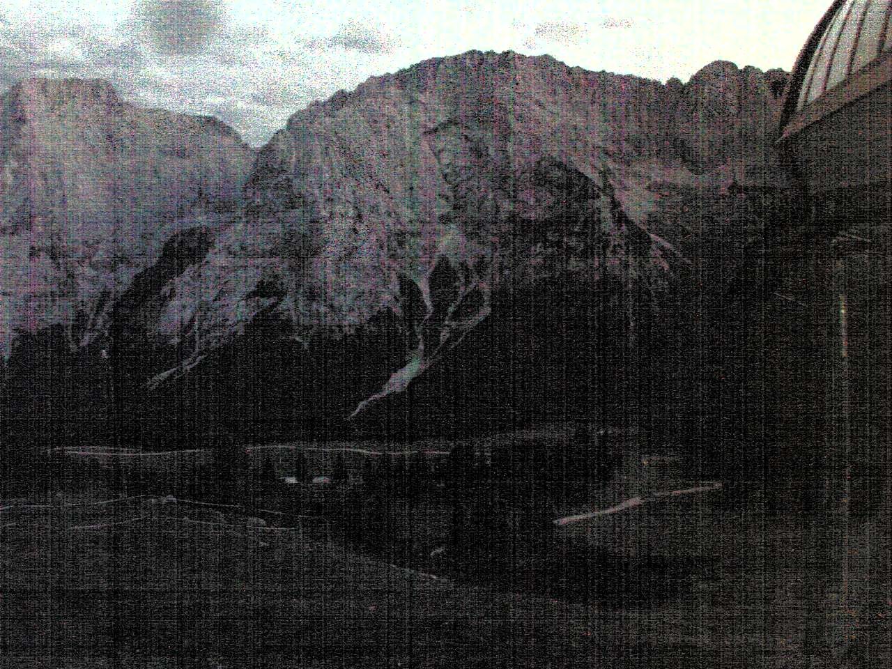 Archived image Webcam mountain station chairlift "Gaistal", "Ehrwalder Alm"