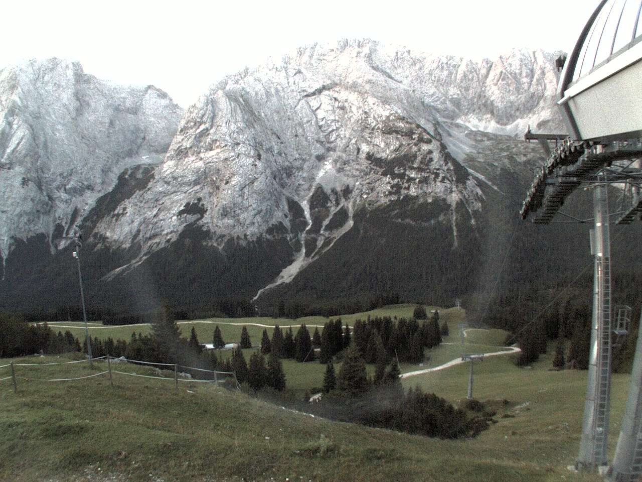 Archiv Foto Webcam Bergstation Sesselbahn Gaistal, Ehrwalder Alm