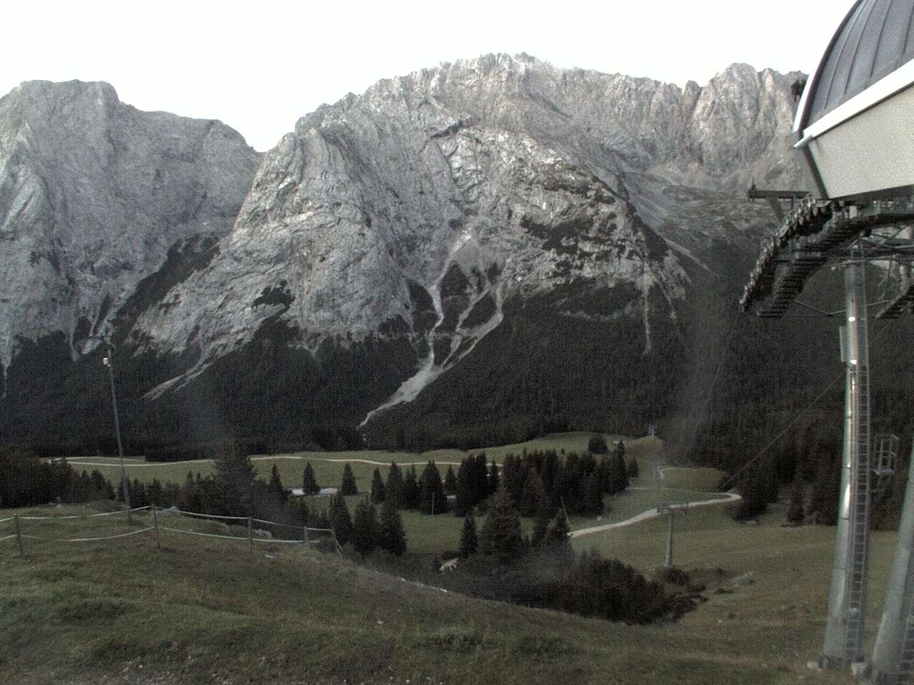 Archiv Foto Webcam Bergstation Sesselbahn Gaistal, Ehrwalder Alm
