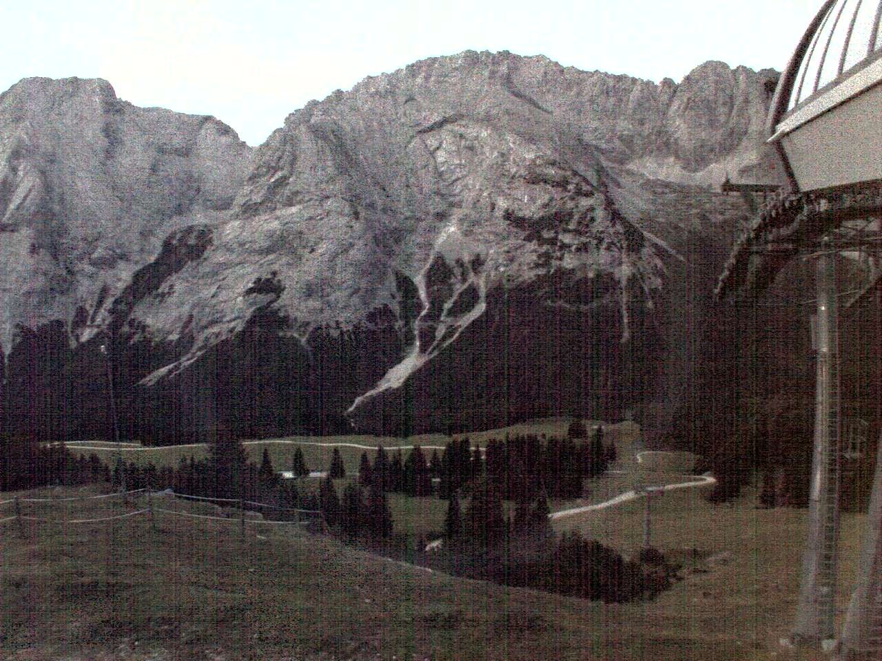 Archiv Foto Webcam Bergstation Sesselbahn Gaistal, Ehrwalder Alm