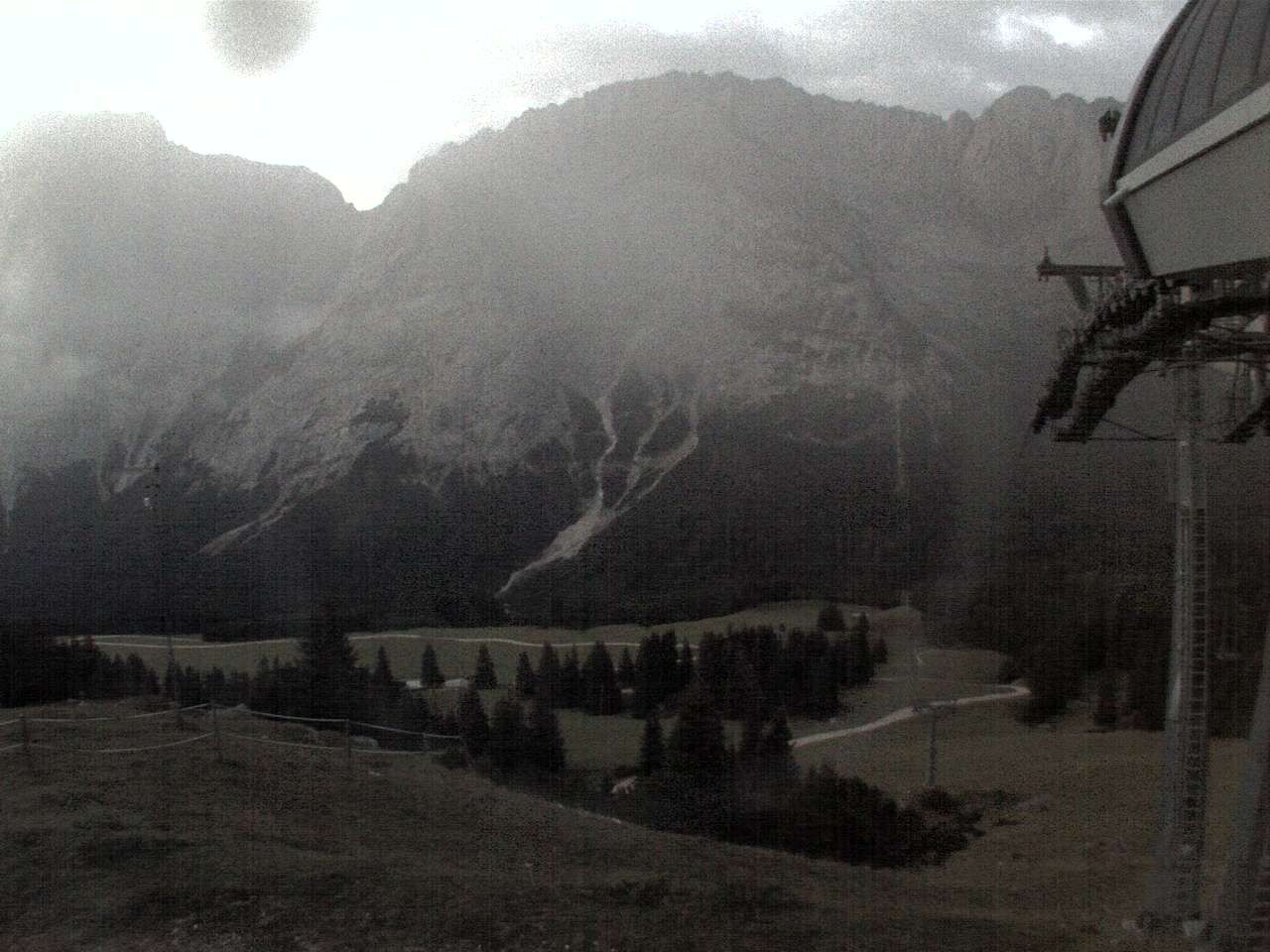 Archiv Foto Webcam Bergstation Sesselbahn Gaistal, Ehrwalder Alm